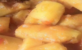 FOOD & DRINK | Eat Like a Local with these Top 7 Traditional Foods in Uganda