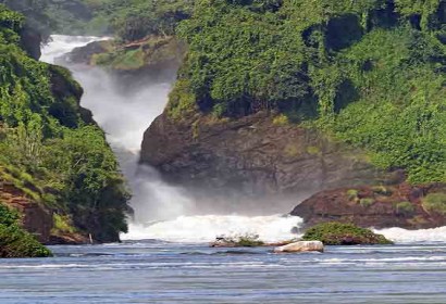 UGANDA | The world of amazing waterfalls 